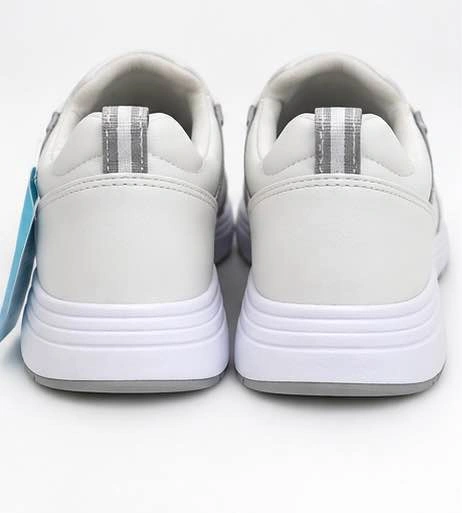 Easy Spirit Women’s White/Gray Sneakers – Size 5M – New with Tag - photo 2