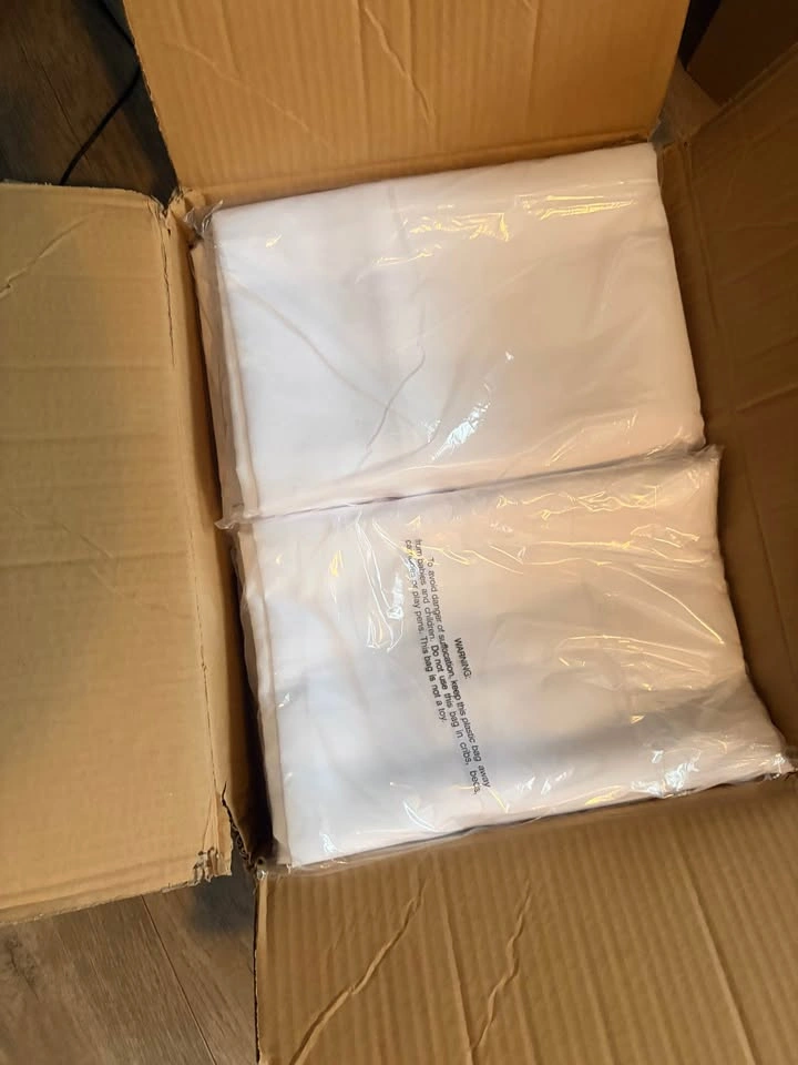 New- 6 pack white table cloths 60x102” - photo 2