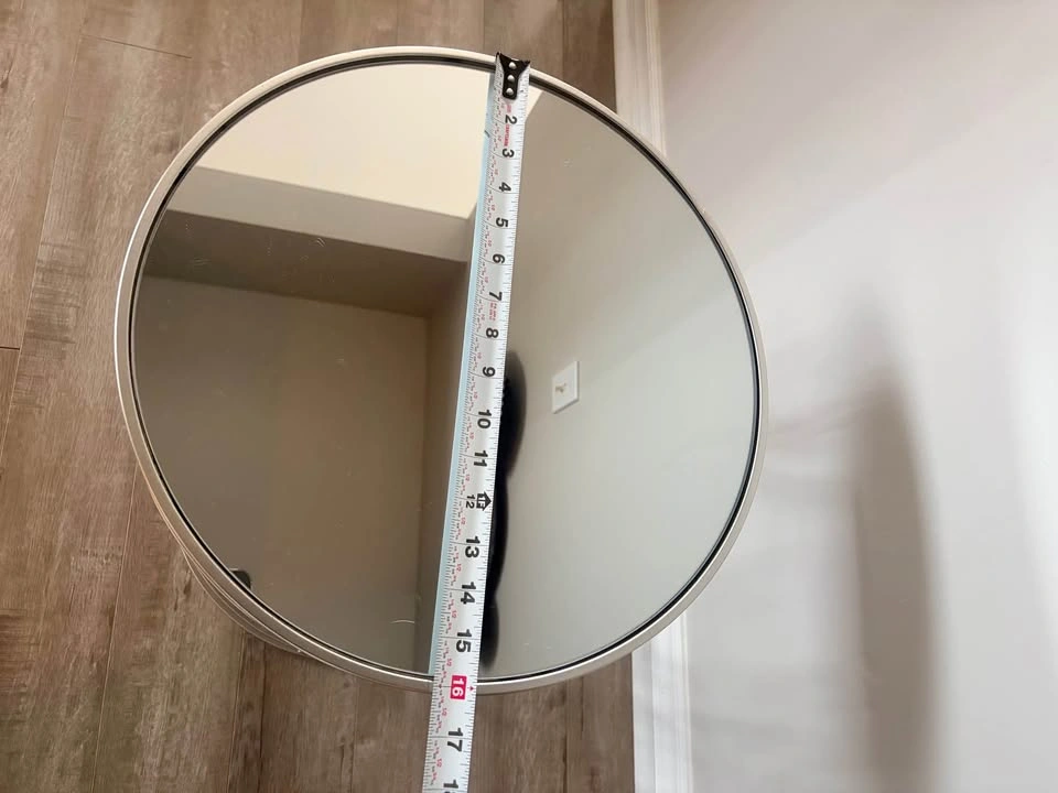 Mirrored accent/ Side table - photo 4
