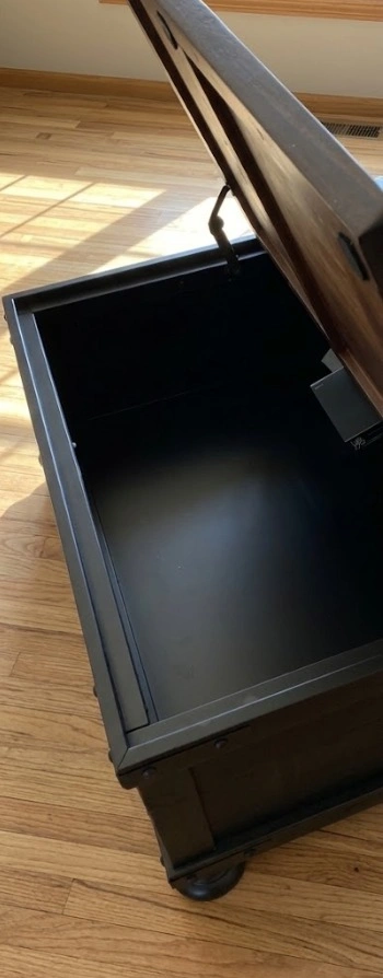 Signature Design by Ashley Valebeck Lift-Top Coffee Table - photo 2