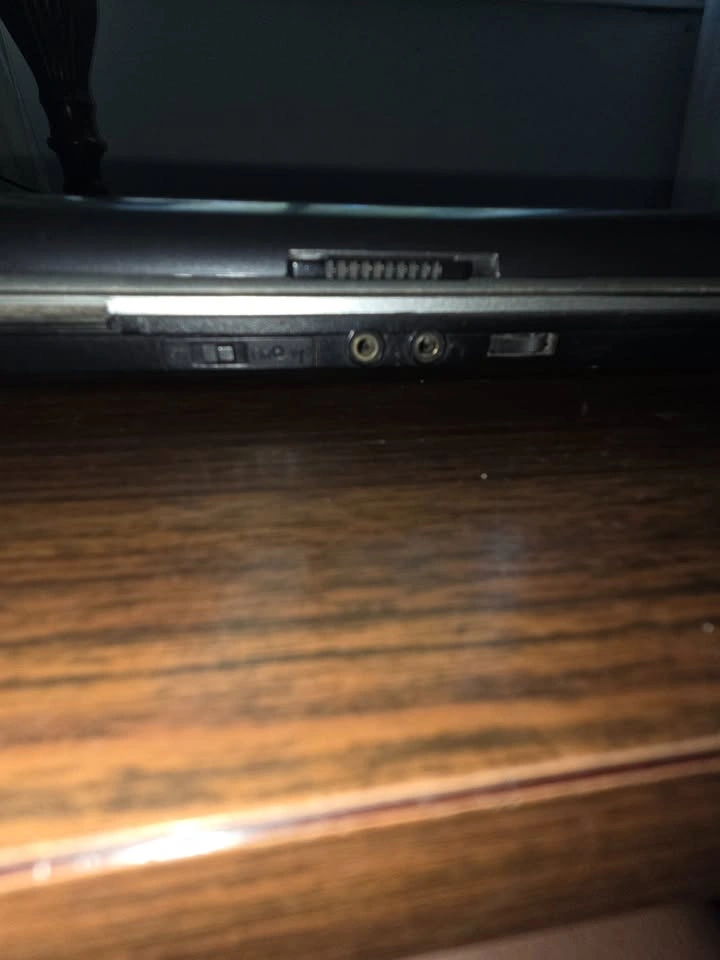 Vintage Toshiba Satellite Pro M70 Laptop - Windows Vista - photo 5