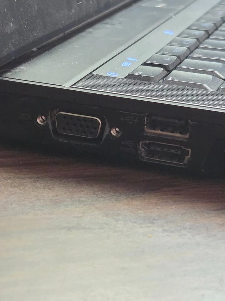 Working Vintage Dell Latitude Laptop - Working Windows XP Pro - photo 5