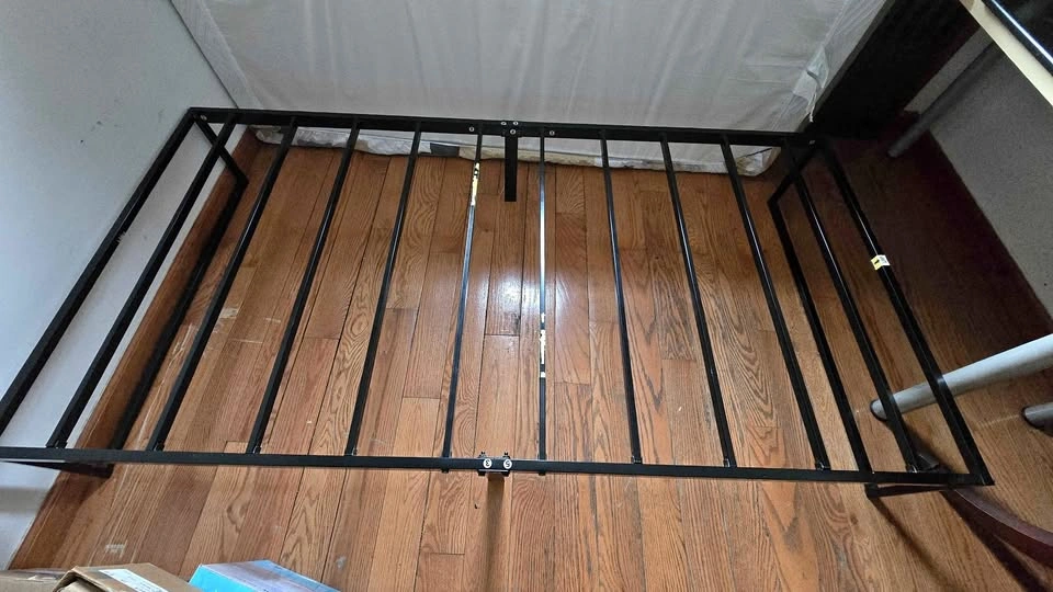 Black Metal Platform Bed Frame