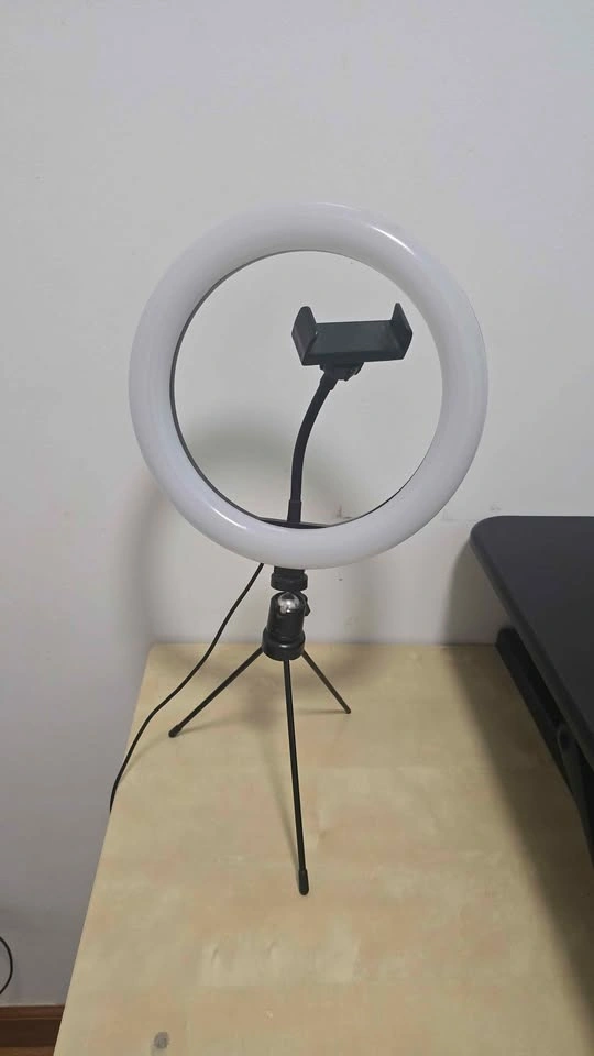 Ring Light with Phone Holder - photo 2