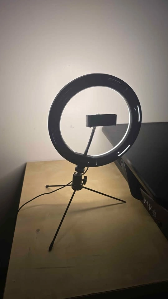 Ring Light with Phone Holder - photo 4