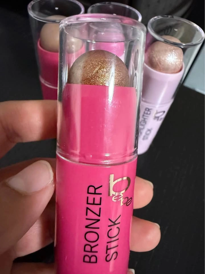 NEW Makeup Sticks Set– Bronzer, Contour, Blush & Highlighter - photo 2