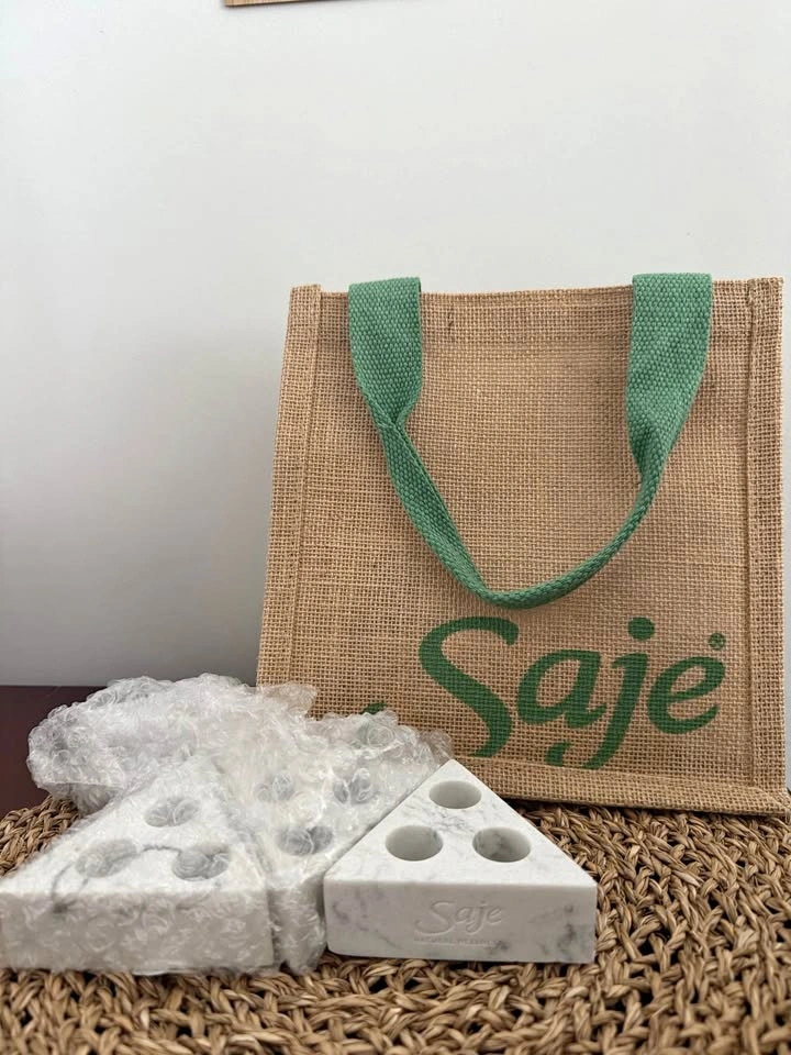 Saje Marble Triangle Display Holder