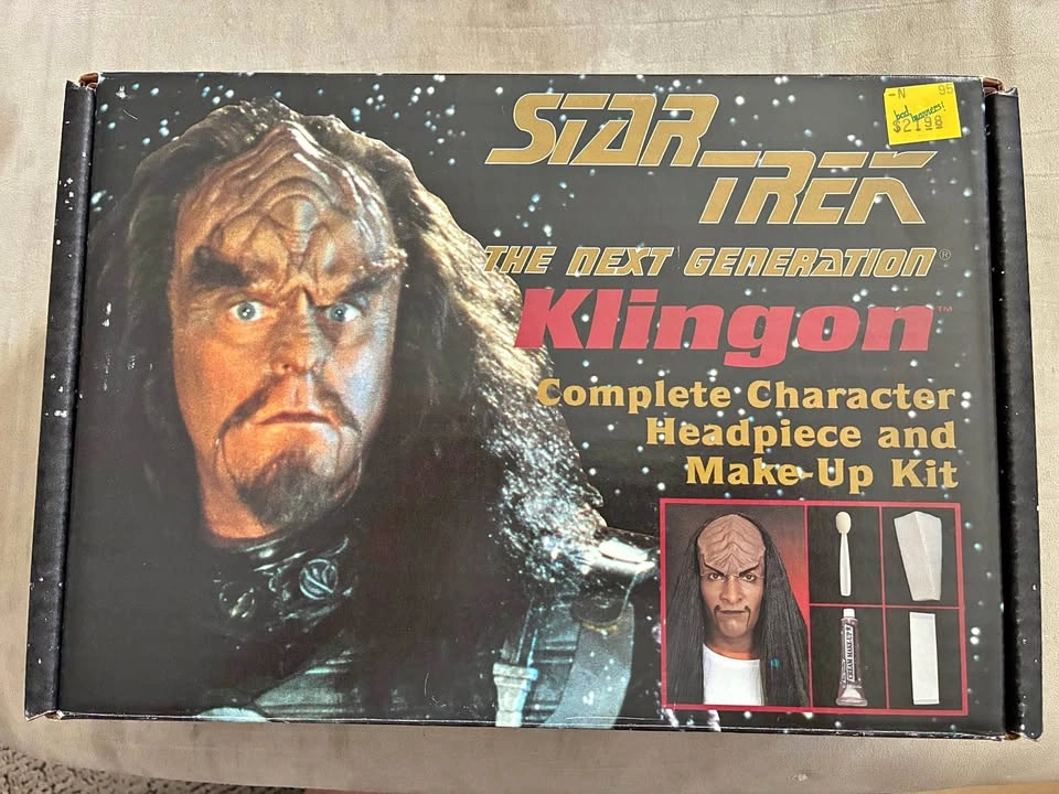 1994 Star Trek: The Next Generation Klingon Headpiece Kit
