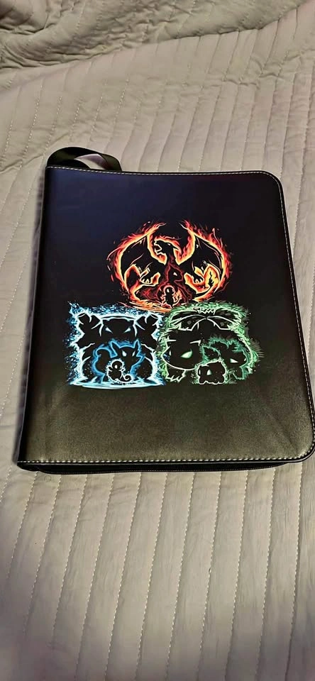 Pokémon 3-Ring Zippered Trading Card Binder