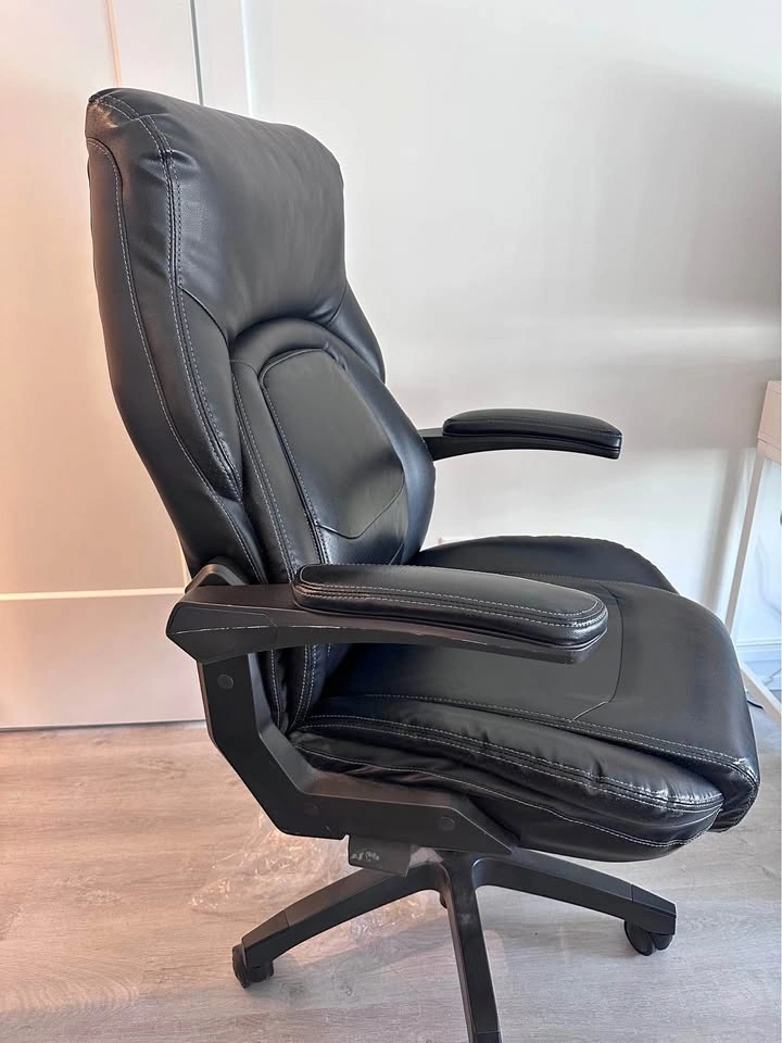 Lazboy Black ergonomic office chair