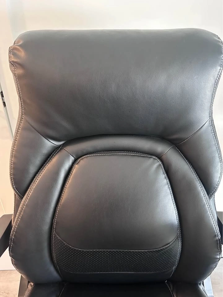 Lazboy Black ergonomic office chair - photo 2