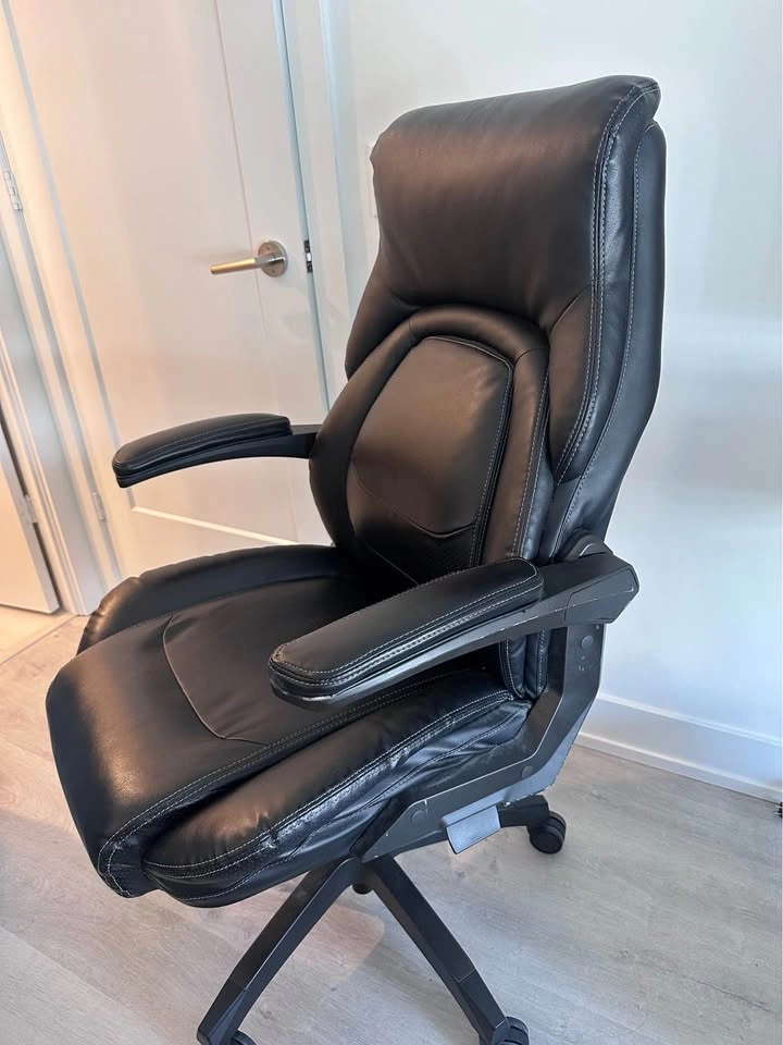Lazboy Black ergonomic office chair - photo 4