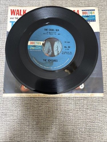 The Ventures “Walk Don’t Run '64 / The Cruel Sea” 45 rpm - photo 2