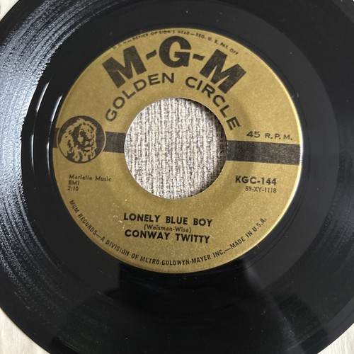 Conway Twitty - It's Only Make Believe/ Lonely Blue Boy - MGM 45 - photo 3