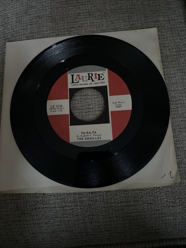 THE DEMILLES DONNA LEE 45 7" NM US LAURIE VINYL DOO WOP - photo 3