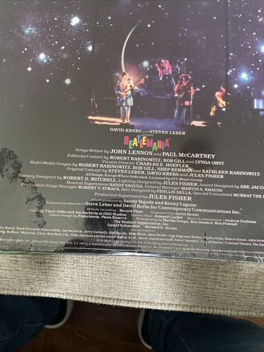 BEATLEMANIA Live At The Winter Garden VG+/EX Vinyl 2LPs - photo 3