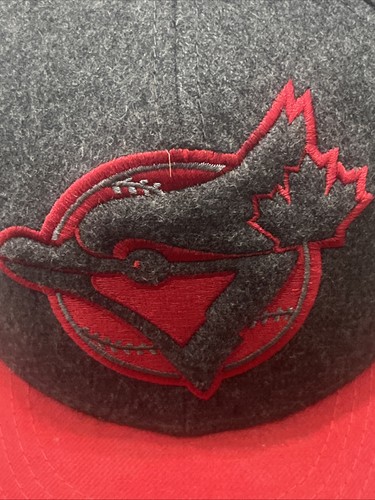Blue Jays MLB Red Gray Cooperstown New Era Flannel Cap - photo 2