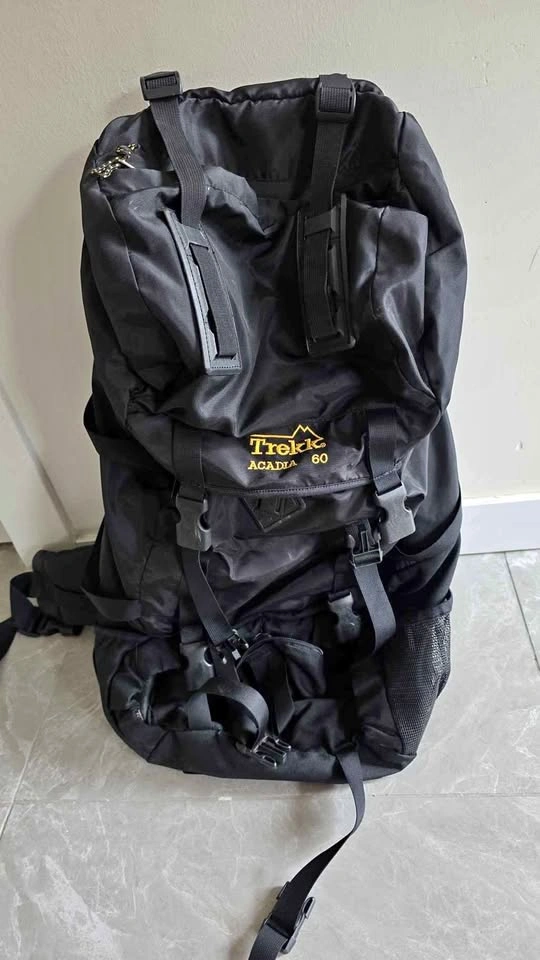Trekk Acadia 60 Hiking Backpack