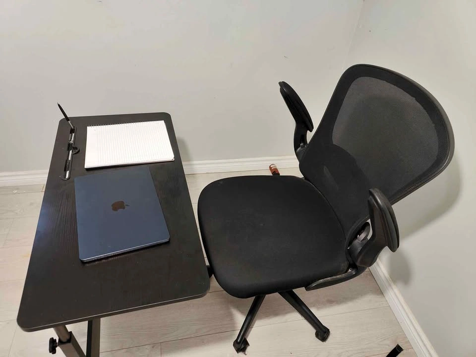 Black Mesh Office Chair and Adjustable Desk Set - photo 2