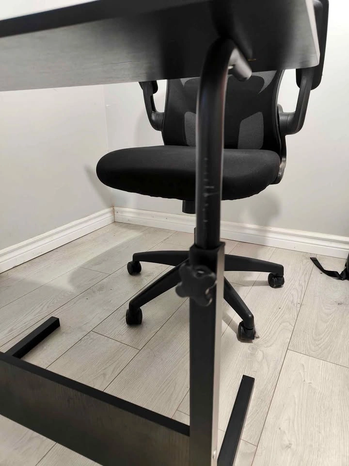 Black Mesh Office Chair and Adjustable Desk Set - photo 3
