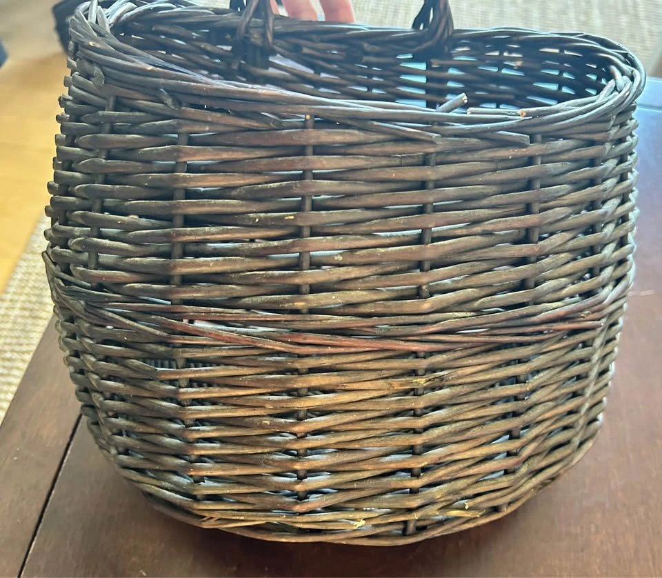 Vintage Dark Brown Woven Wicker Wall Basket - photo 3