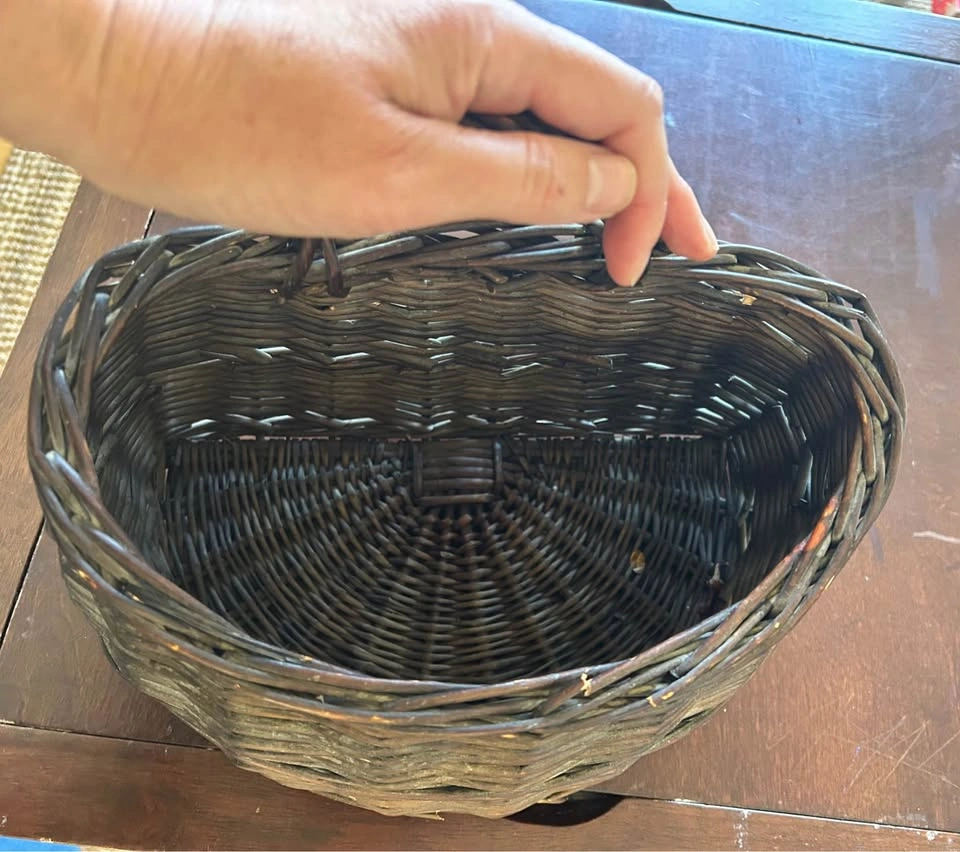 Vintage Dark Brown Woven Wicker Wall Basket - photo 5