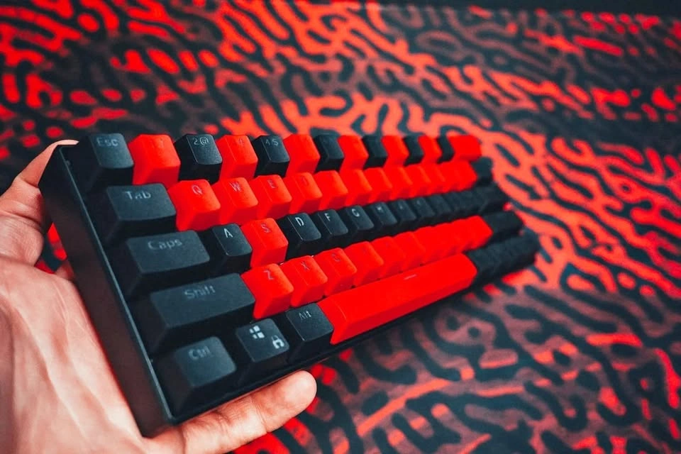 Mechanical Gaming Keyboard – RGB
