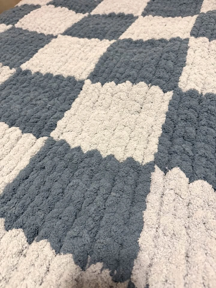 Handknit Blanket - photo 3