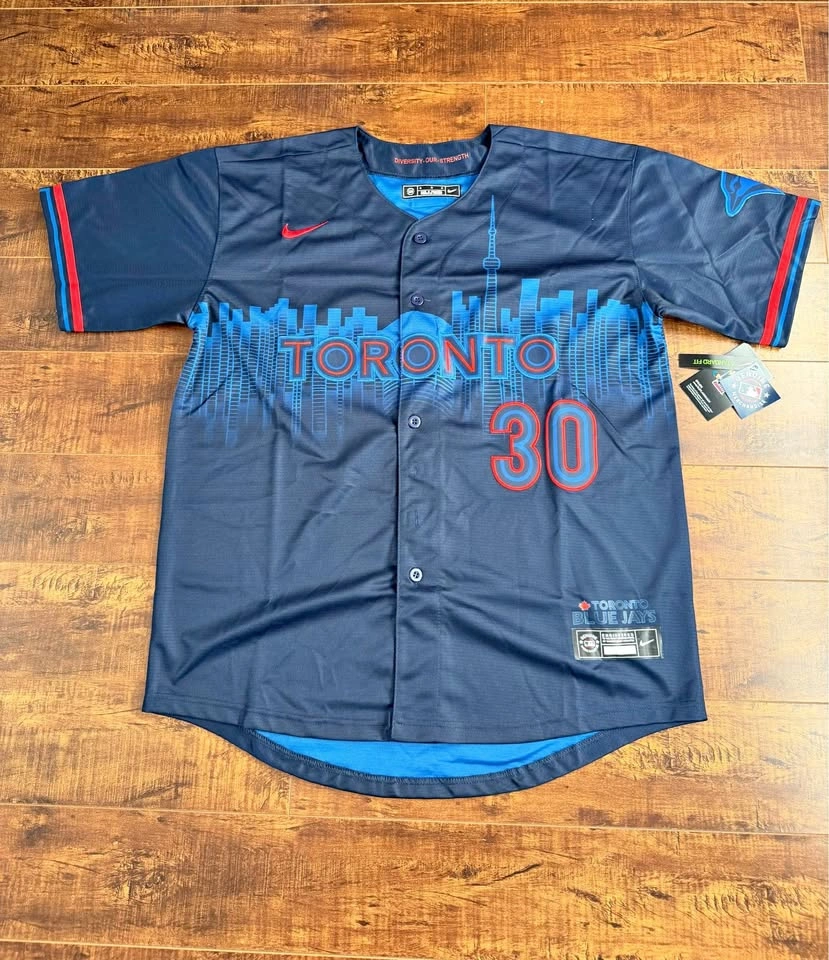 Alejandro Kirk - City Connect - Toronto Blue Jays jersey S,M