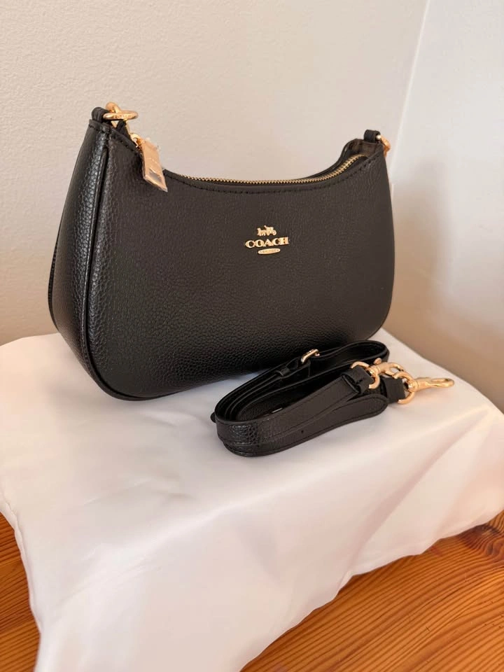 Coach Teri Shoulder Bag Black Pebbled Leather - photo 3