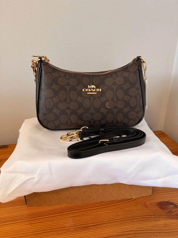 Coach Teri Shoulder Bag Walnut - photo 2