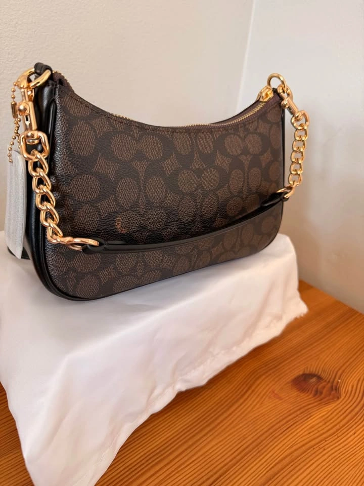 Coach Teri Shoulder Bag Walnut - photo 4