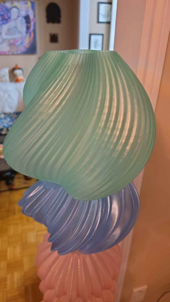 Pastel Stacked Totem Floor Lamp 3d printed music reacting - photo 2
