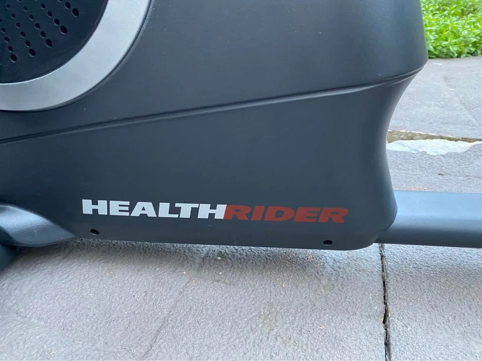 HealthRider H30X Recumbent Exercise Bike – Excellent Condition - photo 3