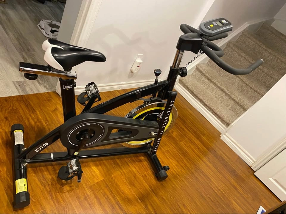 Everlast EV706 Indoor Spin Bike – Excellent Condition - photo 2