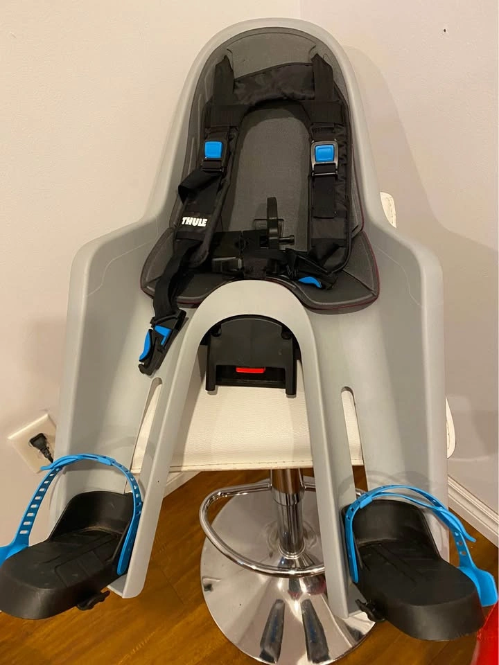 Thule Front-Mounted Child Bike Seat – Complete with Mount & Key - photo 2