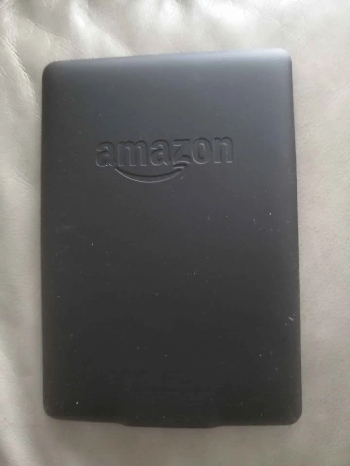 Amazon Kindle Paperwhite (7th Generation) - photo 3