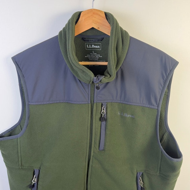 L.L. Bean Men's Olive Green Fleece Vest - photo 2