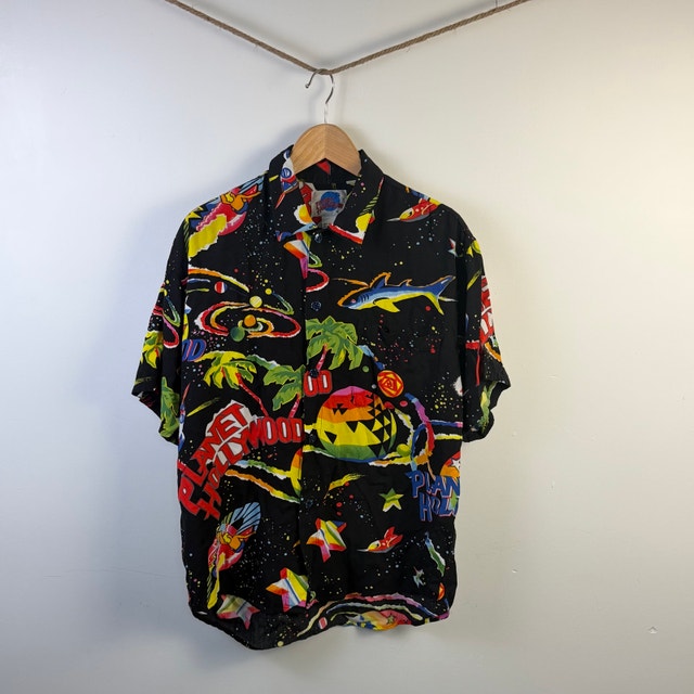 Rare Planet Hollywood All Over Print Casual Button Up Shirt 9 - photo 2