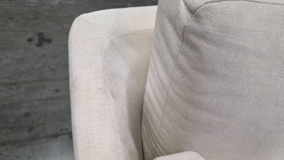 Modern Cream Corner Sectional – Unused / Cosmetic Project - photo 3