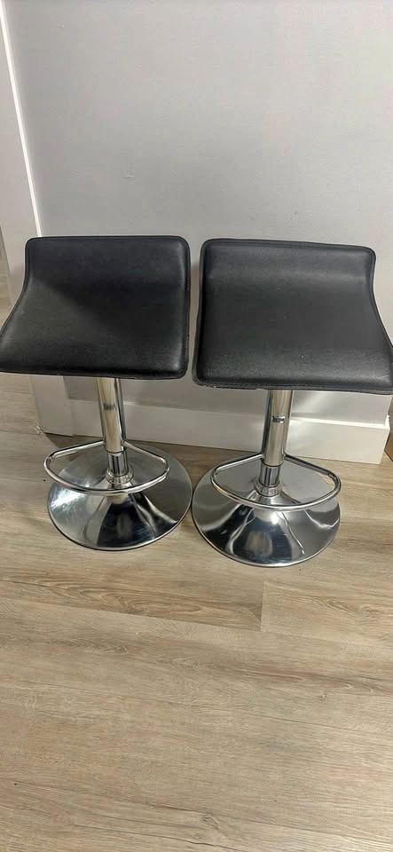 Adjustable Bistro Chairs