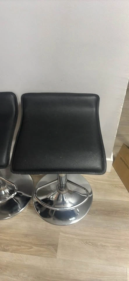 Adjustable Bistro Chairs - photo 2