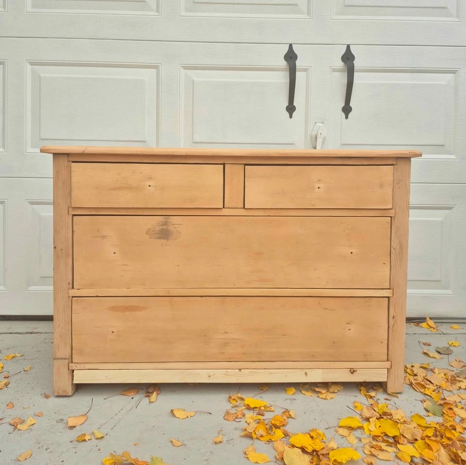 Solid Old Growth Fir Dresser – Refinishing Project - photo 2