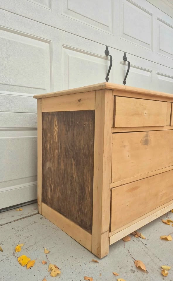 Solid Old Growth Fir Dresser – Refinishing Project - photo 3