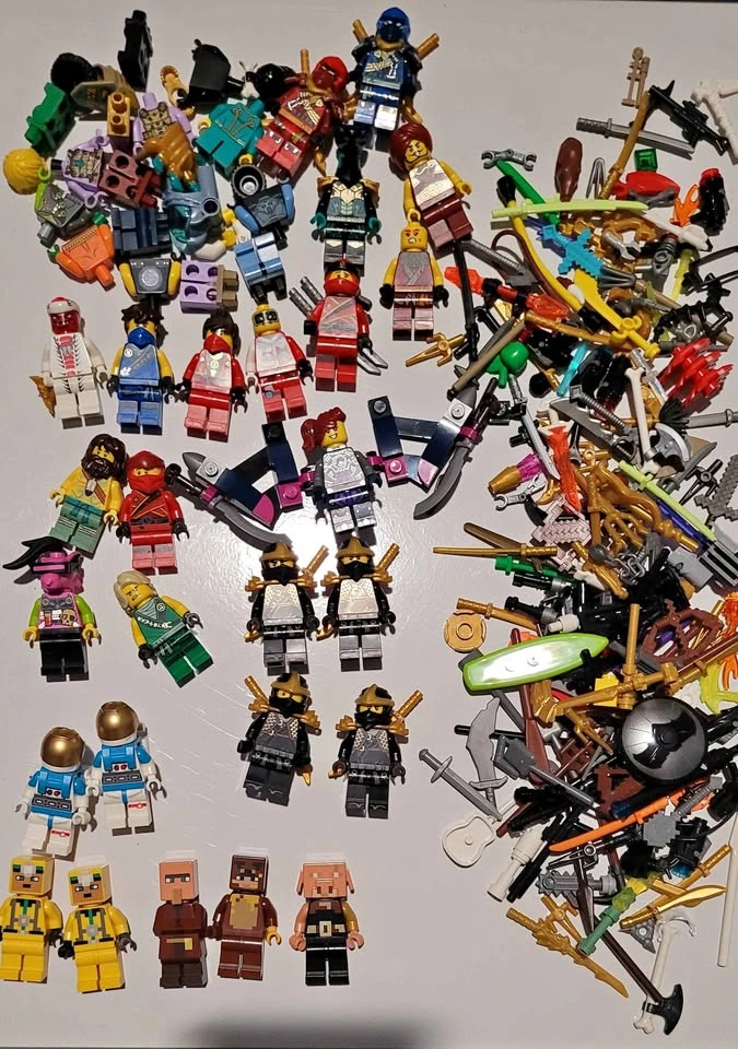 LEGO Minifigure lot
