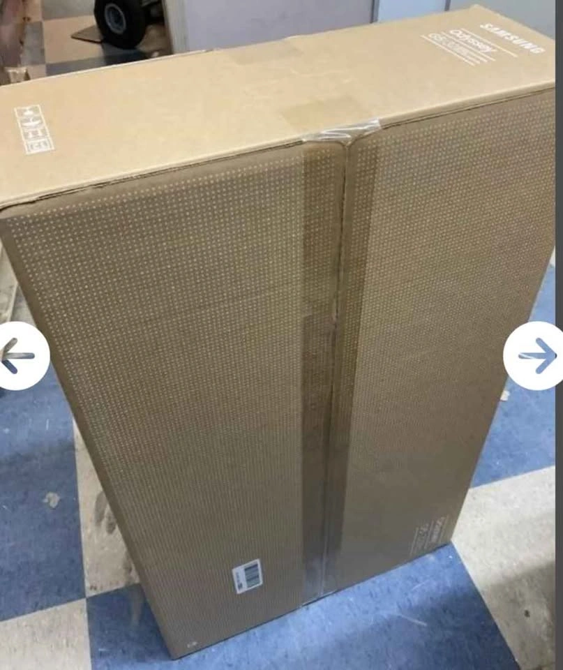 SAMSUNG ODYSSEY 32" CURVED GAMING MONITOR- BNIB - Sealed - photo 5
