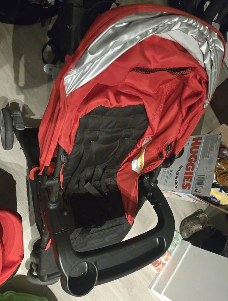 Cosco Simple Fold Stroller - photo 3