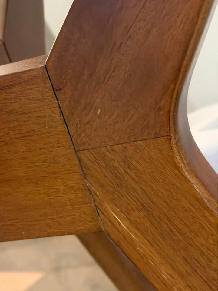 West Elm Jensen 42” Round Dining Table – Acorn/Glass - photo 4