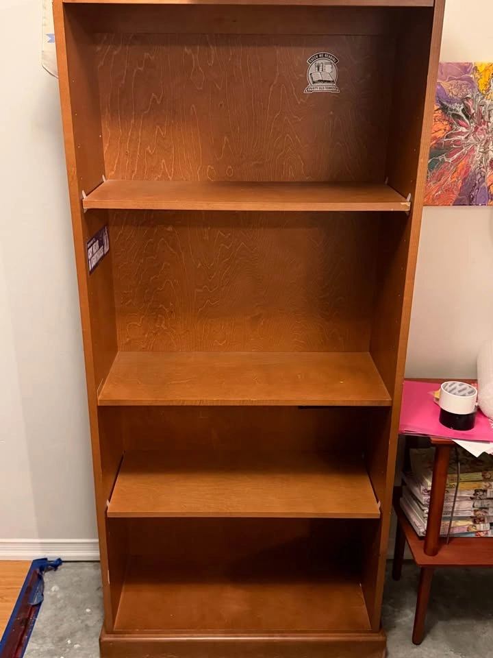 Wooden bookshelf need gone asap - photo 2