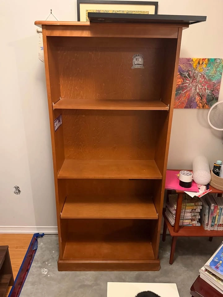 Wooden bookshelf need gone asap - photo 3